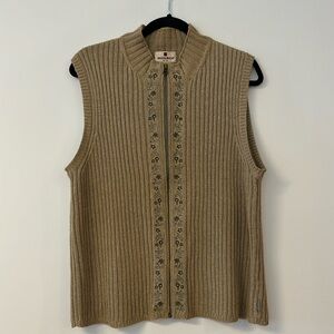 Woolrich vintage embroidered knit vest